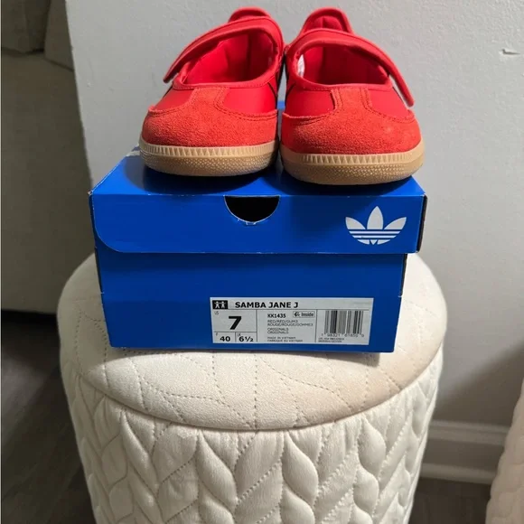 Adidas SAMBA Red Leather & Suede Velcro Trainer - Picture 5 of 5